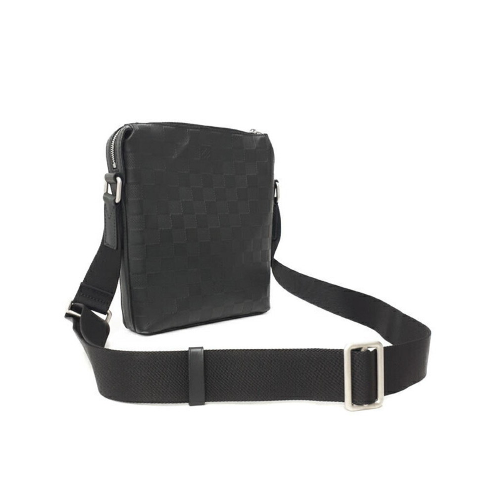 Louis Vuitton Discovery Messenger BB Infini Shoulder Bag Black - Picture 2 of 9